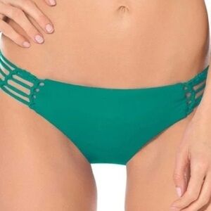 BECCA Bikini Bottom NWOT “No Strings Attached” Hipster in Spring Green